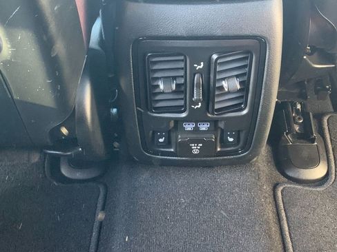 Used 2024 Dodge Durango GT image 14