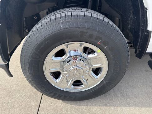 New 2026 RAM 2500 Tradesman AWD/4WD image 5