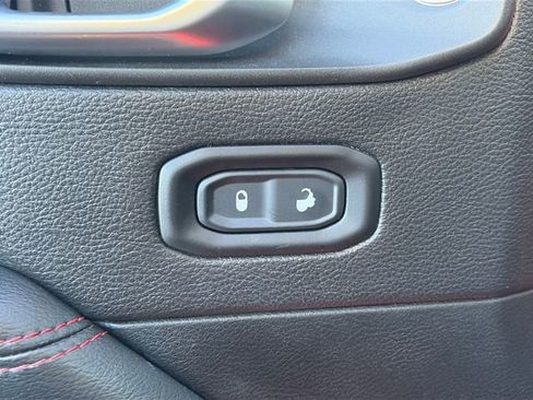 Used 2020 Jeep Wrangler Unlimited Rubicon AWD/4WD image 26