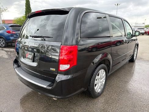 Used 2016 Dodge Grand Caravan SE w/ Quick Order Package 29E SE FWD image 7