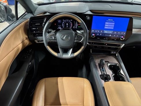 Used 2024 Lexus RX 350 Premium image 13