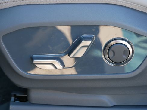 Certified 2024 Kia EV9 Wind image 20