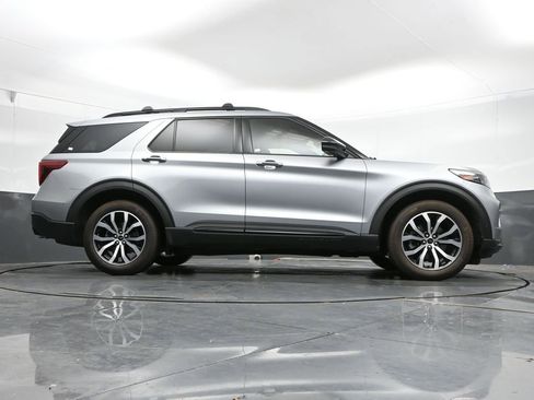 Used 2020 Ford Explorer ST w/ Premium Technology Package AWD/4WD image 43