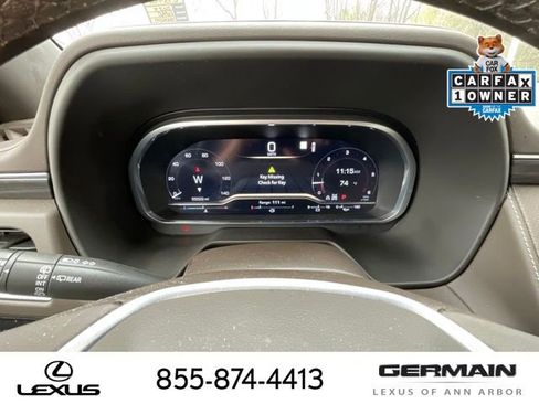 Used 2023 GMC Yukon XL SLT AWD/4WD image 18