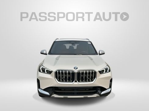 Used 2024 BMW X1 xDrive28i w/ Premium Package AWD/4WD image 8