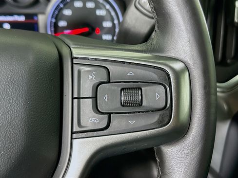 Used 2021 Chevrolet Silverado 1500 LT image 17