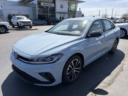 New 2026 Volkswagen Jetta Sport FWD image 4