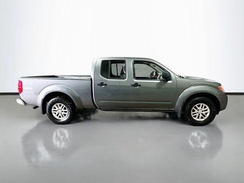 Used 2020 Nissan Frontier SV image 5