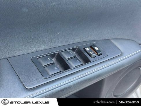 Used 2013 Lexus ES 350 w/ Luxury Pkg FWD image 21