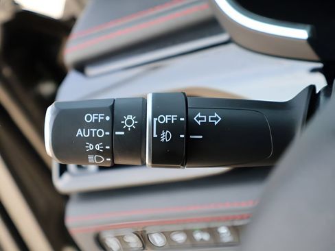 Used 2024 Acura MDX Type S AWD/4WD image 40