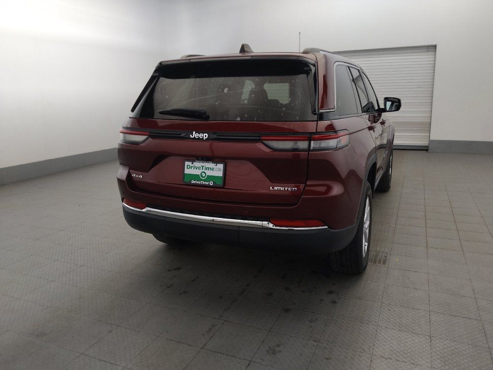 Used 2023 Jeep Grand Cherokee Limited AWD/4WD image 7