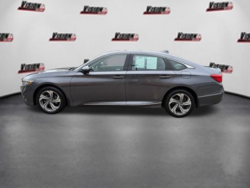 Used 2020 Honda Accord EX image 8