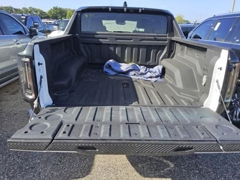 Used 2025 GMC Hummer EV 3X AWD/4WD image 6