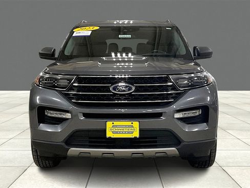 Certified 2023 Ford Explorer XLT w/ Equipment Group 202A image 3