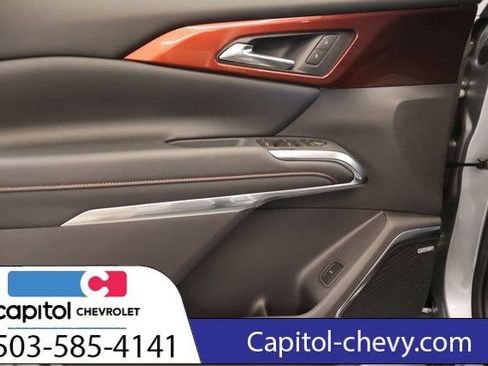Used 2026 Chevrolet Traverse Z71 w/ Enhanced Driving Package AWD/4WD image 11