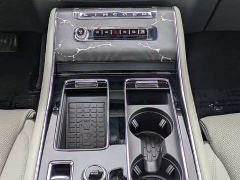 New 2026 Lincoln Aviator Black Label w/ Jet Appearance Package image 17