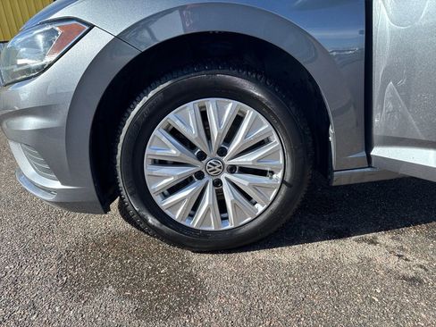 Used 2019 Volkswagen Jetta S w/ Driver Assistance Package FWD image 25