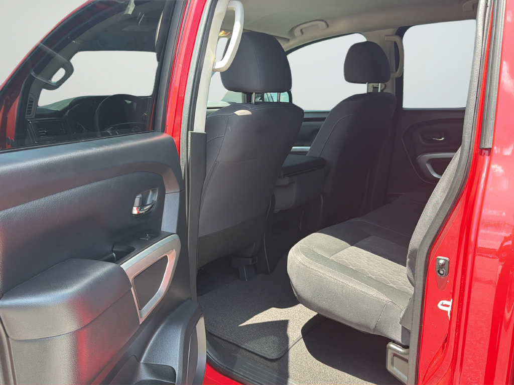 Certified 2024 Nissan Titan SV w/ Accessory Utility Package AWD/4WD image 21