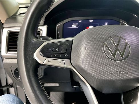 Used 2022 Volkswagen Atlas SE image 24