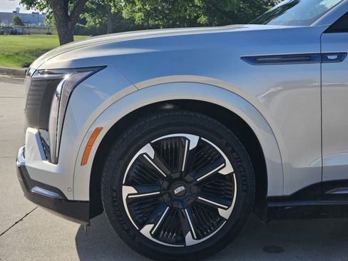 New 2025 Cadillac Escalade IQ Sport 2 AWD/4WD image 6