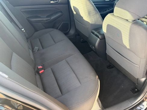 Used 2020 Nissan Altima 2.5 S FWD image 32