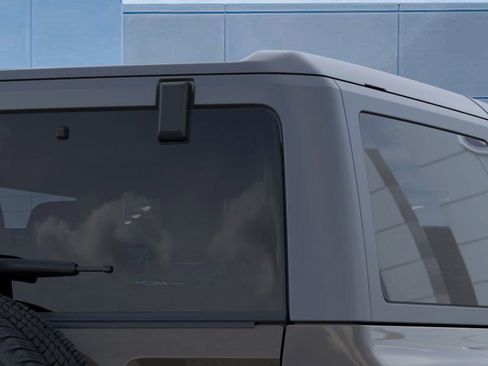 New 2025 Ford Bronco 2-Door image 25