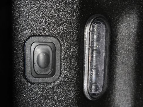 Used 2023 Ford F350 XLT w/ 360-Degree Camera Package image 32