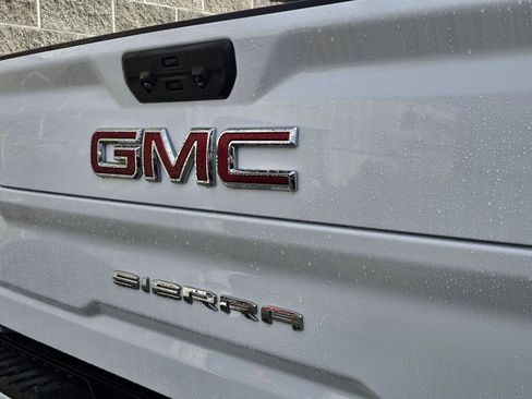 Used 2022 GMC Sierra 2500 AT4 w/ Gooseneck/5TH Wheel Package image 16