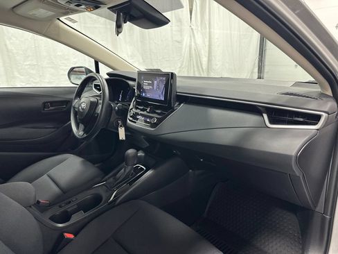 Used 2026 Toyota Corolla LE FWD image 60