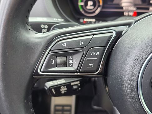 Used 2018 Audi A3 e-tron Prestige w/ Prestige Package FWD image 31