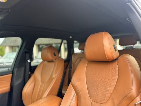 Used 2019 BMW X5 xDrive40i w/ Convenience Package AWD/4WD image 19