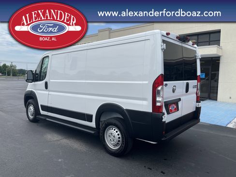 Used 2025 RAM ProMaster 2500 w/ U-Haul Equipment Group FWD image 2