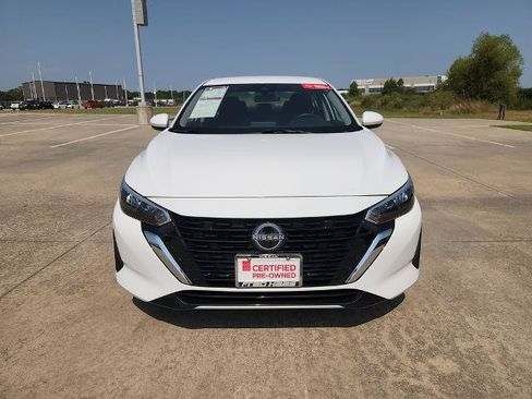 Certified 2025 Nissan Sentra S FWD image 11