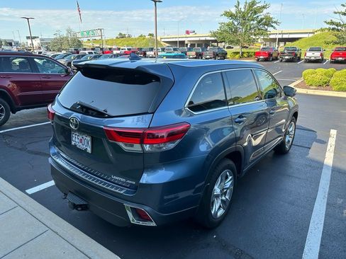 Used 2019 Toyota Highlander Limited AWD/4WD image 5