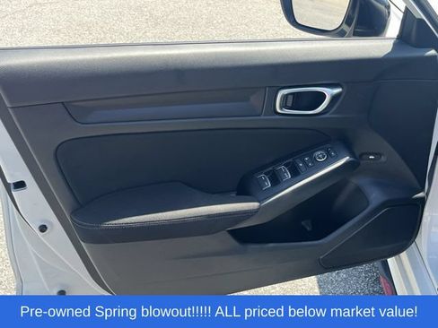 Used 2025 Honda Civic Sport image 12
