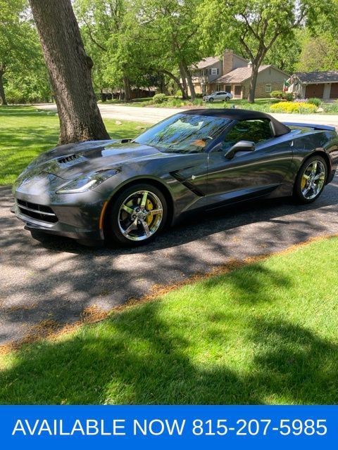 Used 2014 Chevrolet Corvette Stingray Convertible w/ 3LT Preferred Equipment Group RWD image 3