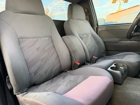 Used 2005 Chevrolet Colorado LS w/ Power Convenience Package image 13