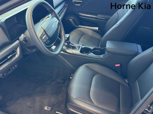 New 2026 Kia K4 EX FWD image 9