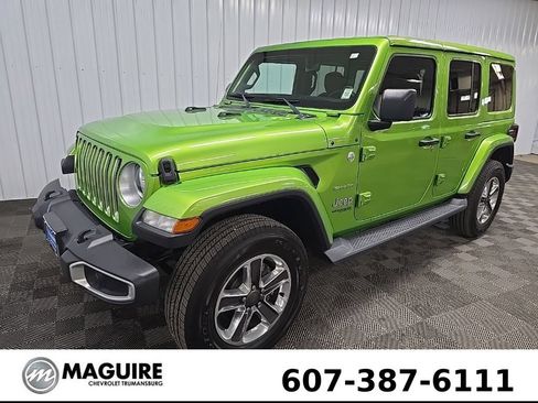 Used 2020 Jeep Wrangler Unlimited Sahara w/ Uconnect 4C Nav & Sound Group AWD/4WD image 8