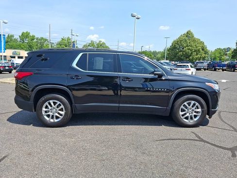Used 2020 Chevrolet Traverse LT FWD image 8