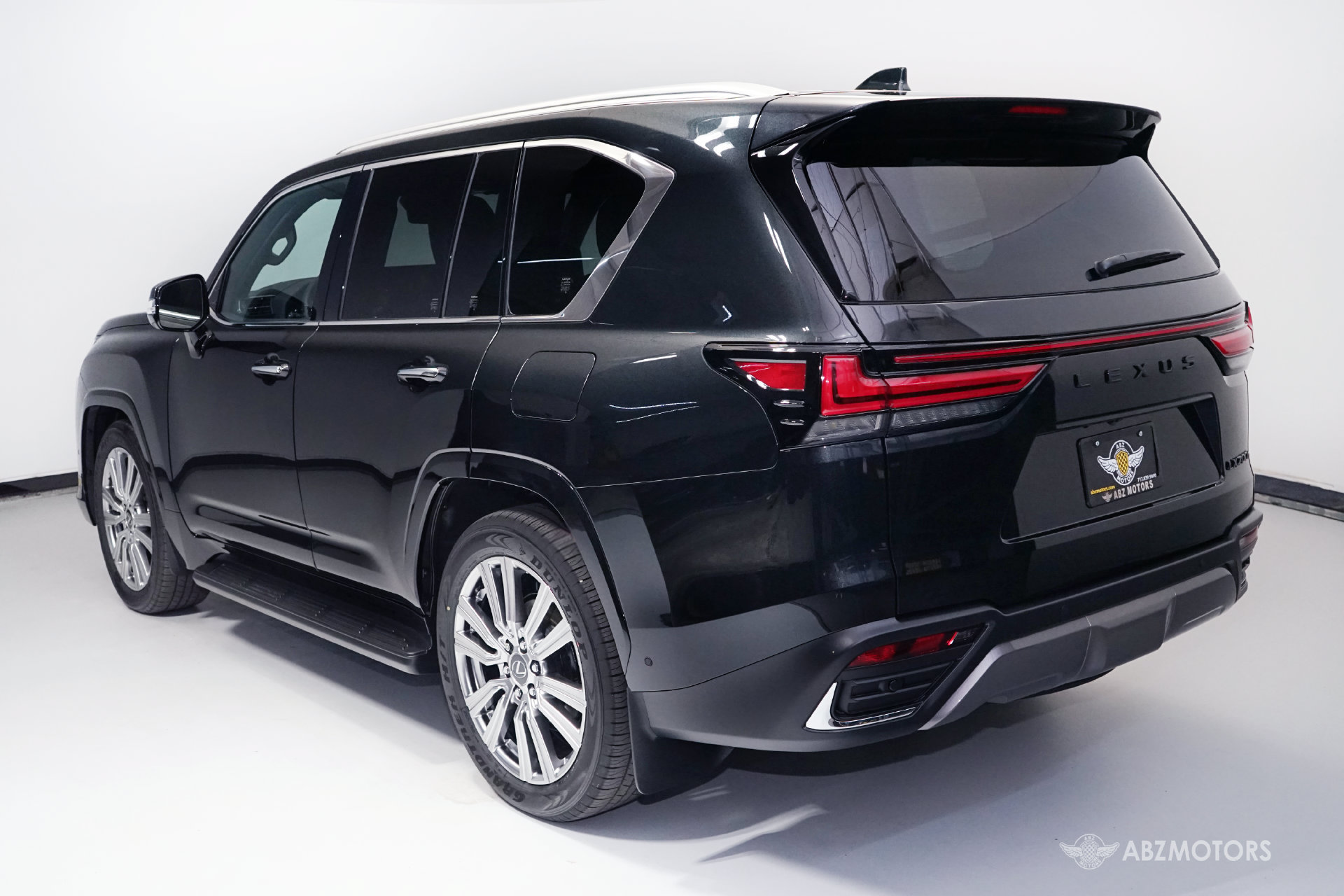 Used 2026 Lexus LX 700h Ultra Luxury AWD/4WD image 6