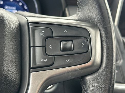 Certified 2023 Chevrolet Suburban Premier image 37