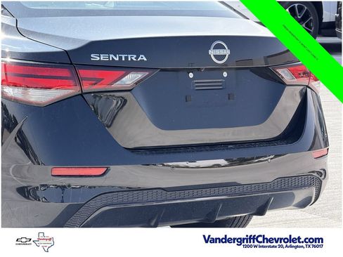 Used 2025 Nissan Sentra S FWD image 6