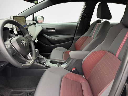 Certified 2026 Toyota Corolla SE w/ SE Package FWD image 12