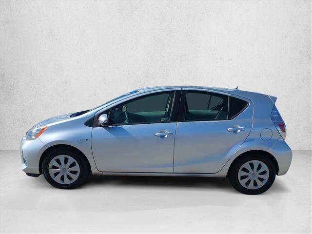 Used 2014 Toyota Prius C One FWD image 9