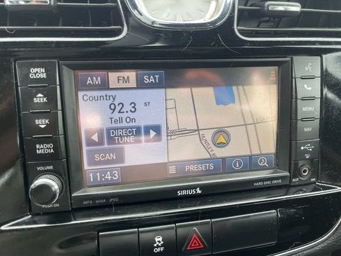 Used 2012 Chrysler 200 Touring w/ Sun/Sound Group FWD image 16