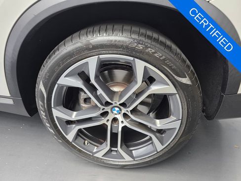 Used 2024 BMW X5 sDrive40i w/ Premium Package RWD image 17