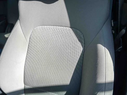 Used 2015 Hyundai Santa Fe Sport FWD image 28