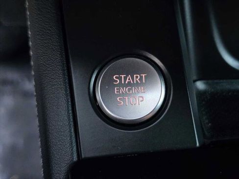 Used 2022 Audi A4 2.0T Premium Plus w/ Premium Plus Package image 35