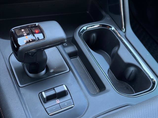 Certified 2025 GMC Sierra 1500 AT4 w/ AT4 Premium Package AWD/4WD image 34